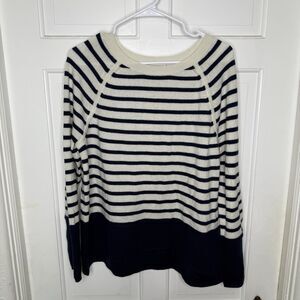 Vince Women's Striped Sweater Size M Wool Cashmere White Navy Preppy Coastal